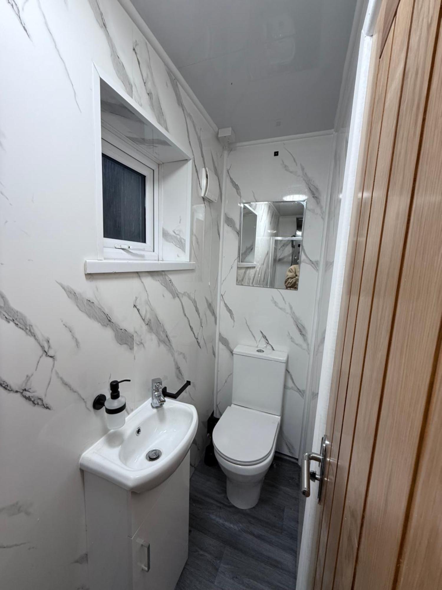 Birmingham City Centre- 9 Bed House With Free Parking 외부 사진