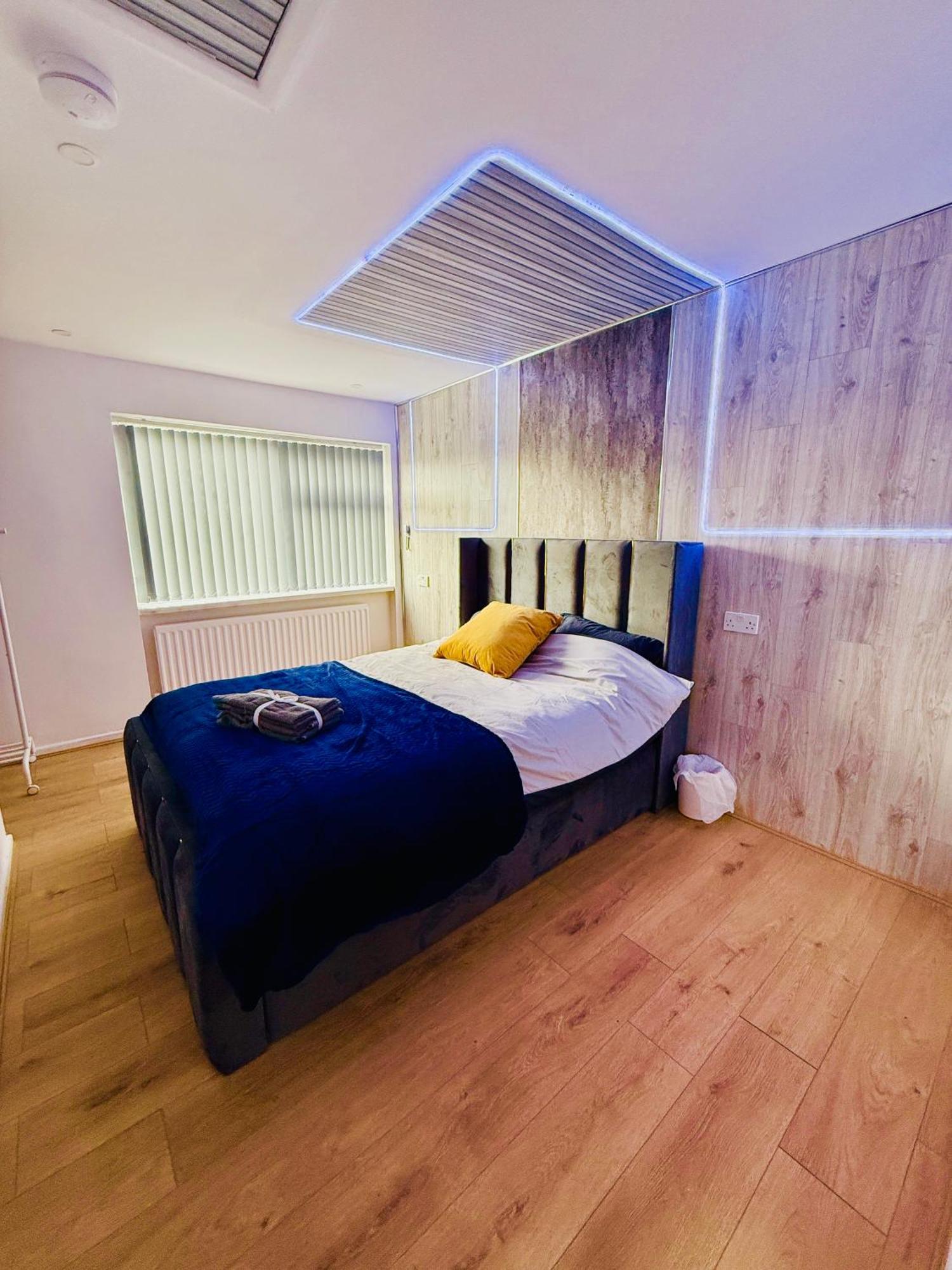 Birmingham City Centre- 9 Bed House With Free Parking 외부 사진